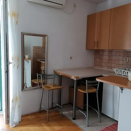 Apartment Marijo's *
